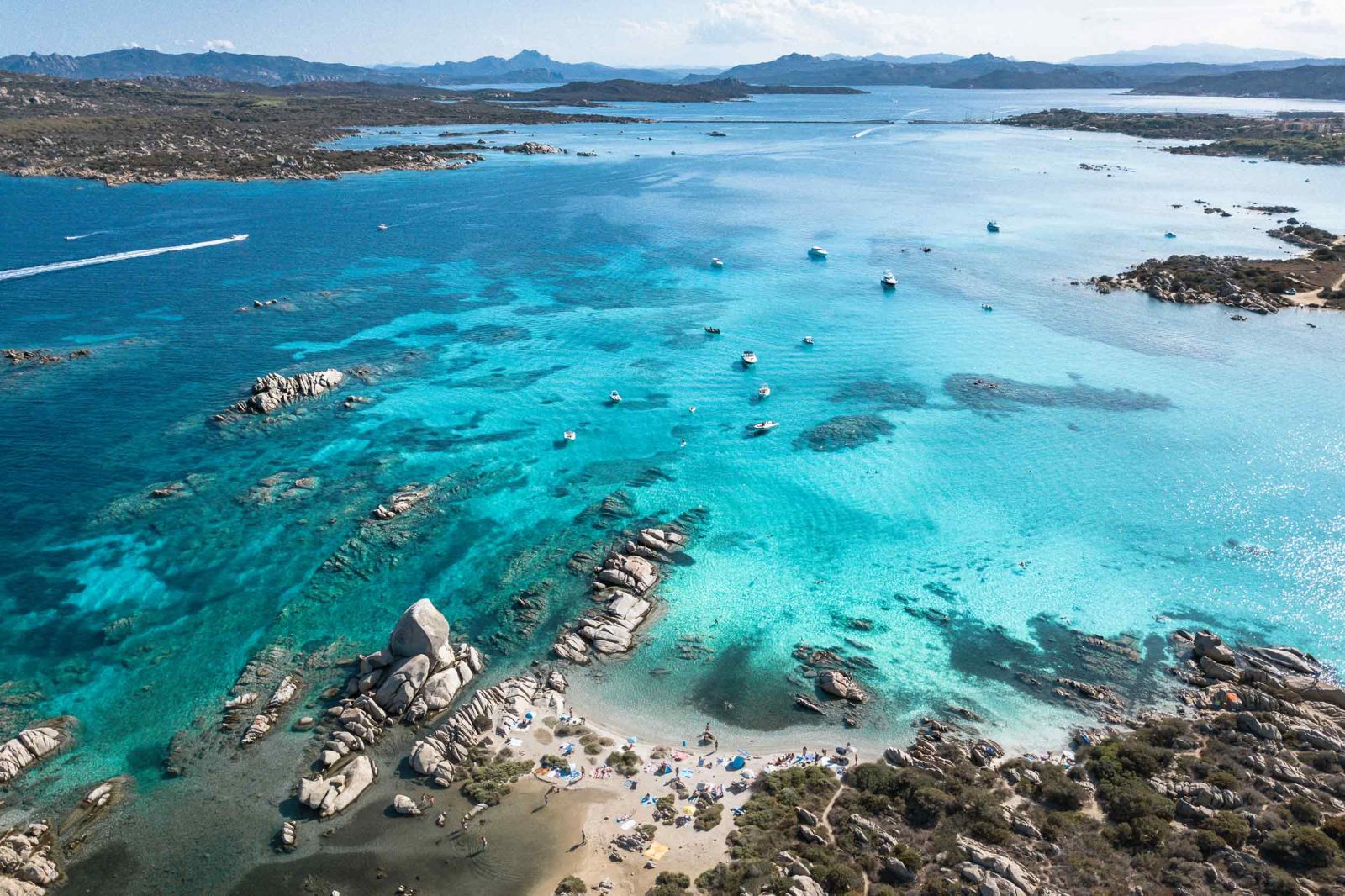 Testa di Polpo e Cava Francese: le Spiagge più Selvagge di La Maddalena